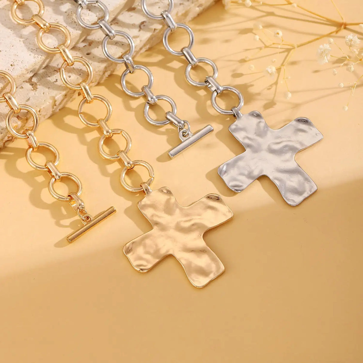 European And American Cross Alloy Pendant Necklace - Lootquake