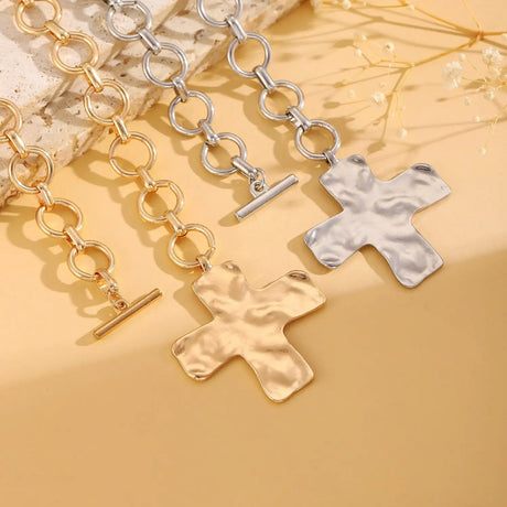 European And American Cross Alloy Pendant Necklace - Lootquake