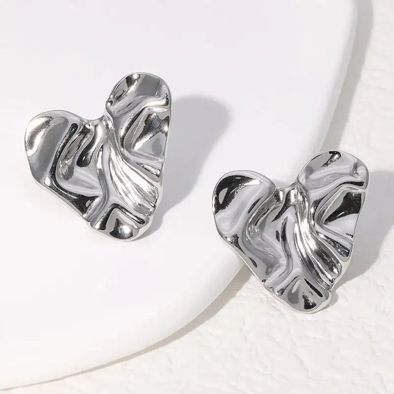 Pendientes de acero inoxidable de temperamento simple con baño de oro de 18 quilates que no se decoloran