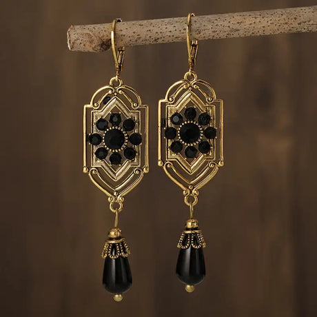 European And American Retro Earring Pendant For Ladies - Lootquake