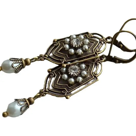 European And American Retro Earring Pendant For Ladies - Lootquake