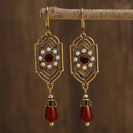 European And American Retro Earring Pendant For Ladies - Lootquake