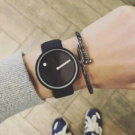 Quartz Couple Watches - Simple Creative Design - Lootquake