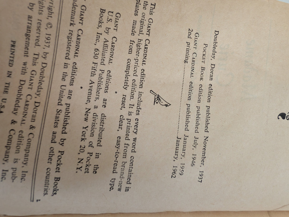 The Hidden Staircase (Nancy Drew, Book 2) - Book by Carolyn Keene First Edition