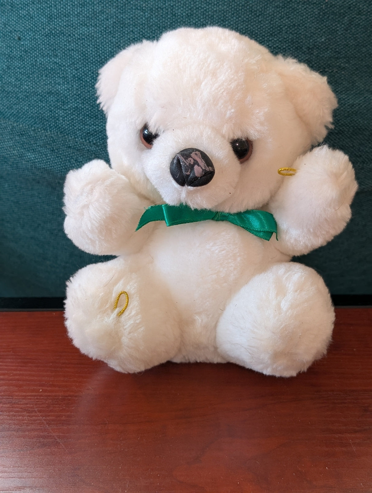 Soft Classics Vintage White Bear Christmas 6"  Toys R Us Plush Stuffed Toy 1993