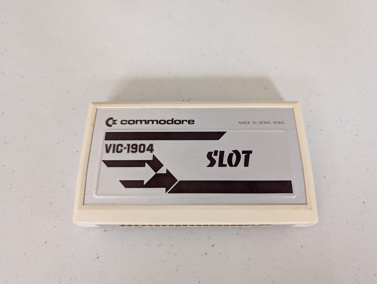 Slot Commodore Vic-20 Computer GameCartridge VIC-1904