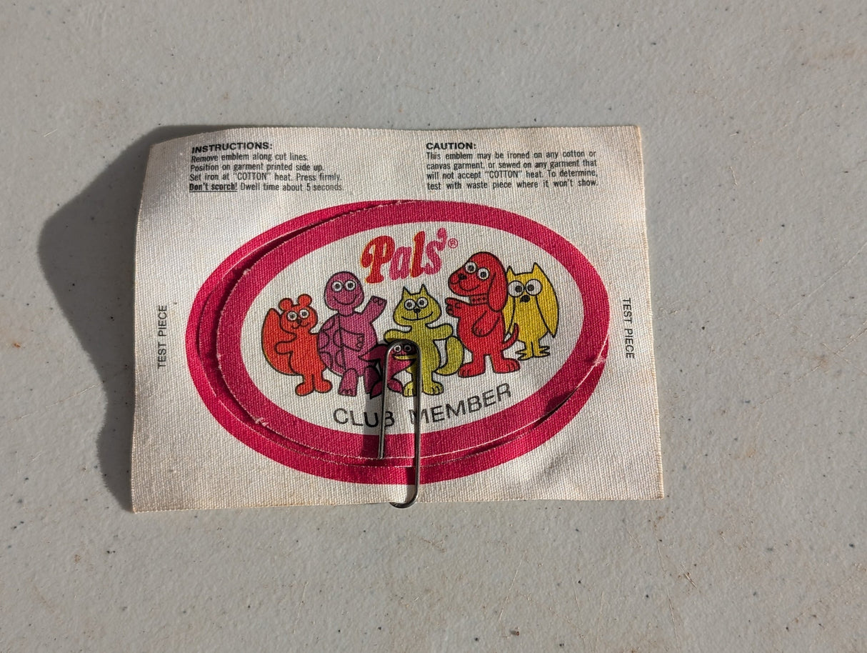Pals' Club Member" iron-on patch early 70s Vintage