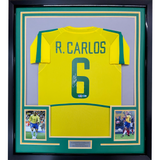 Camiseta de fútbol amarilla de Brasil de Roberto Carlos, enmarcada, autografiada y firmada, 35 x 39, Beckett BAS COA