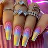 Long nail art patches with purple polka dots and a shiny, fashionable, individual and high-end feel. Detachable 24-piece nail ar