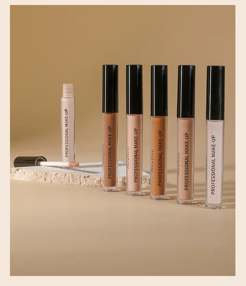 Fond de teint liquide anti-cernes pour une hydratation longue durée et un maquillage délicat et difficile à démaquiller