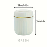 Elegante mini bote de basura de gran capacidad con tapa, elegante bote de basura de escritorio blanco y dorado adecuado para el hogar, la oficina y el dormitorio.