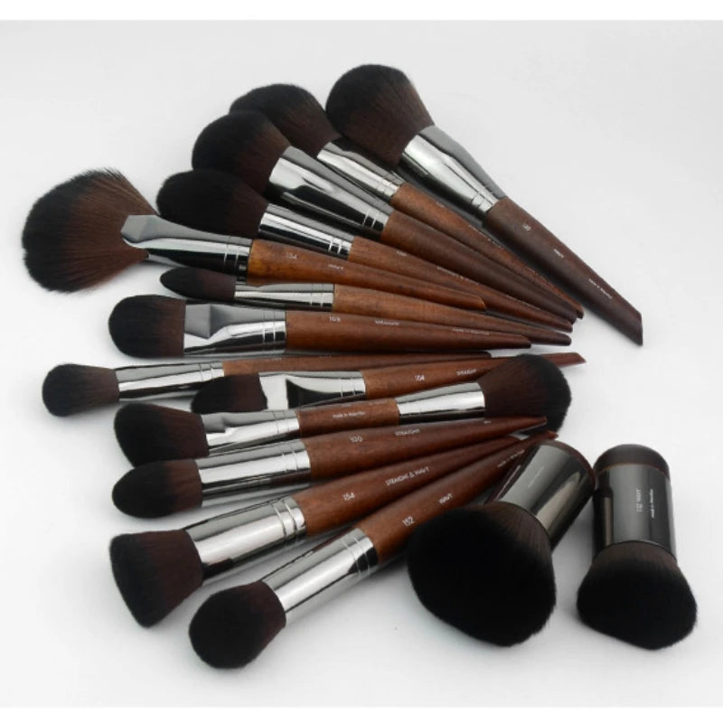 Grand pinceau pour fond de teint, blush, plat, pour BB crème, correcteur, fond de teint, liquide, crème, outils de maquillage