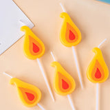 Bougie de gâteau à flamme jaune Bougie de flamme de dessin animé rétro Bougie d'anniversaire Bougie de célébrité Internet Décoration de Noël