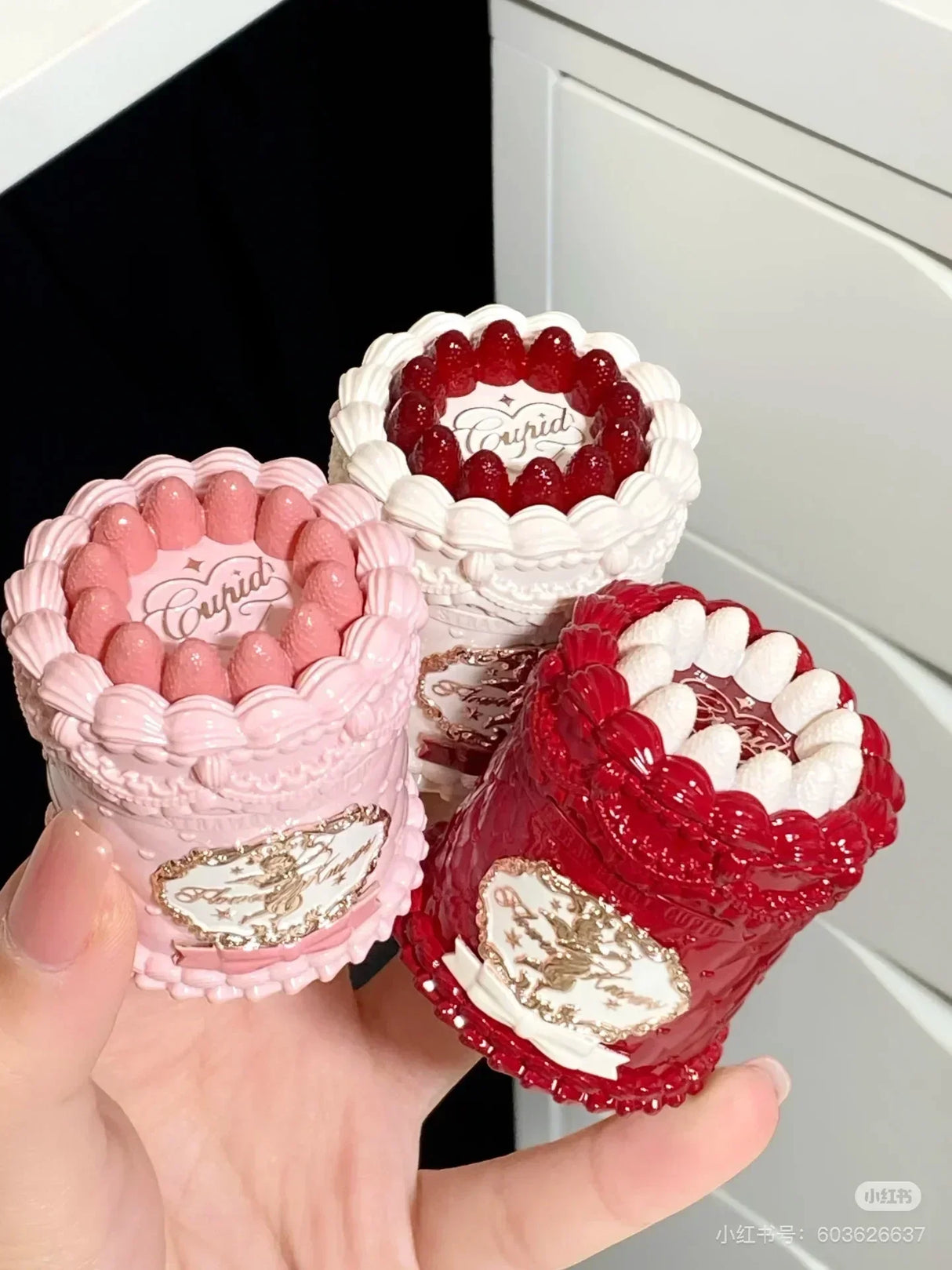 Flower Knows Strawberry Cupid Cake Lip Cream Lip Mud Matte Moisturizing Lipstick Silky Smooth Lip Makeup Professional Cosmetics