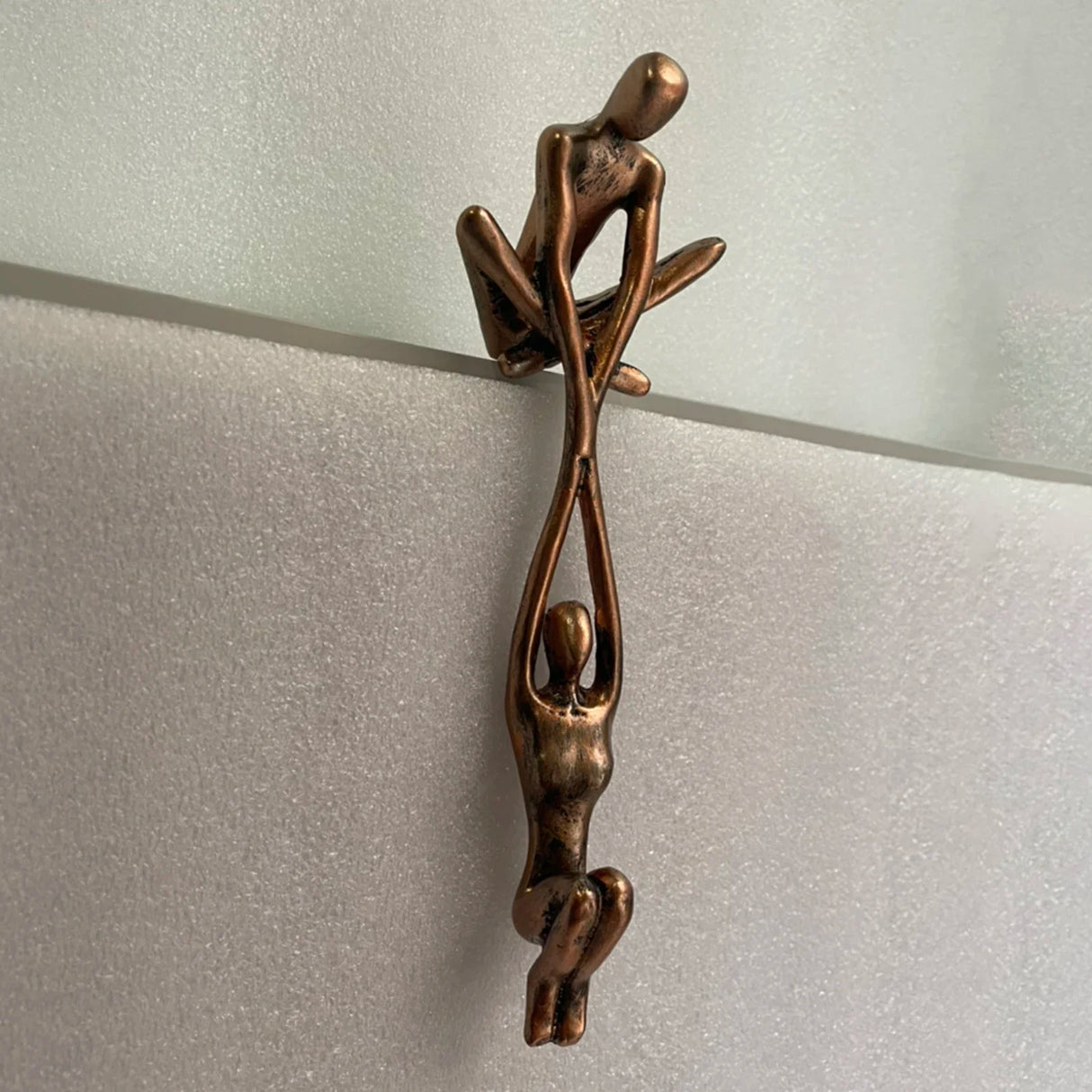 Man Lifting Woman Figurine Art Statue Lover Sculpture Ornament Home Desktop Decor Dancing Couple Sculpture Art Creative Artwork