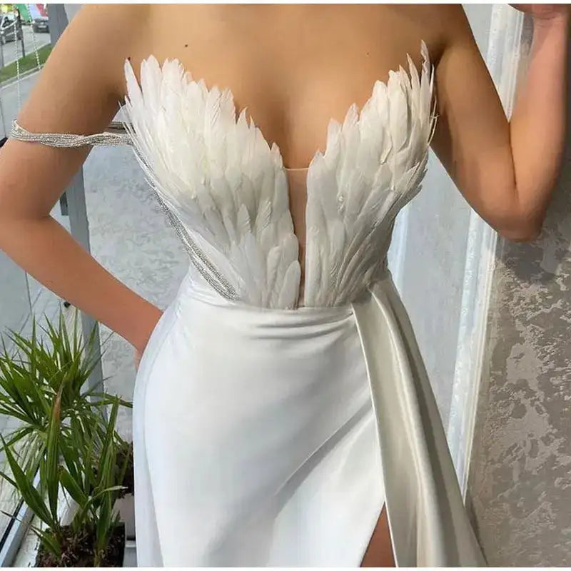 White Angel Feather Dress Luxury Design Women's Off Shoulder Elegant Long Dress Halloween Christmas Party Evening Wedding Dress - Lootquake