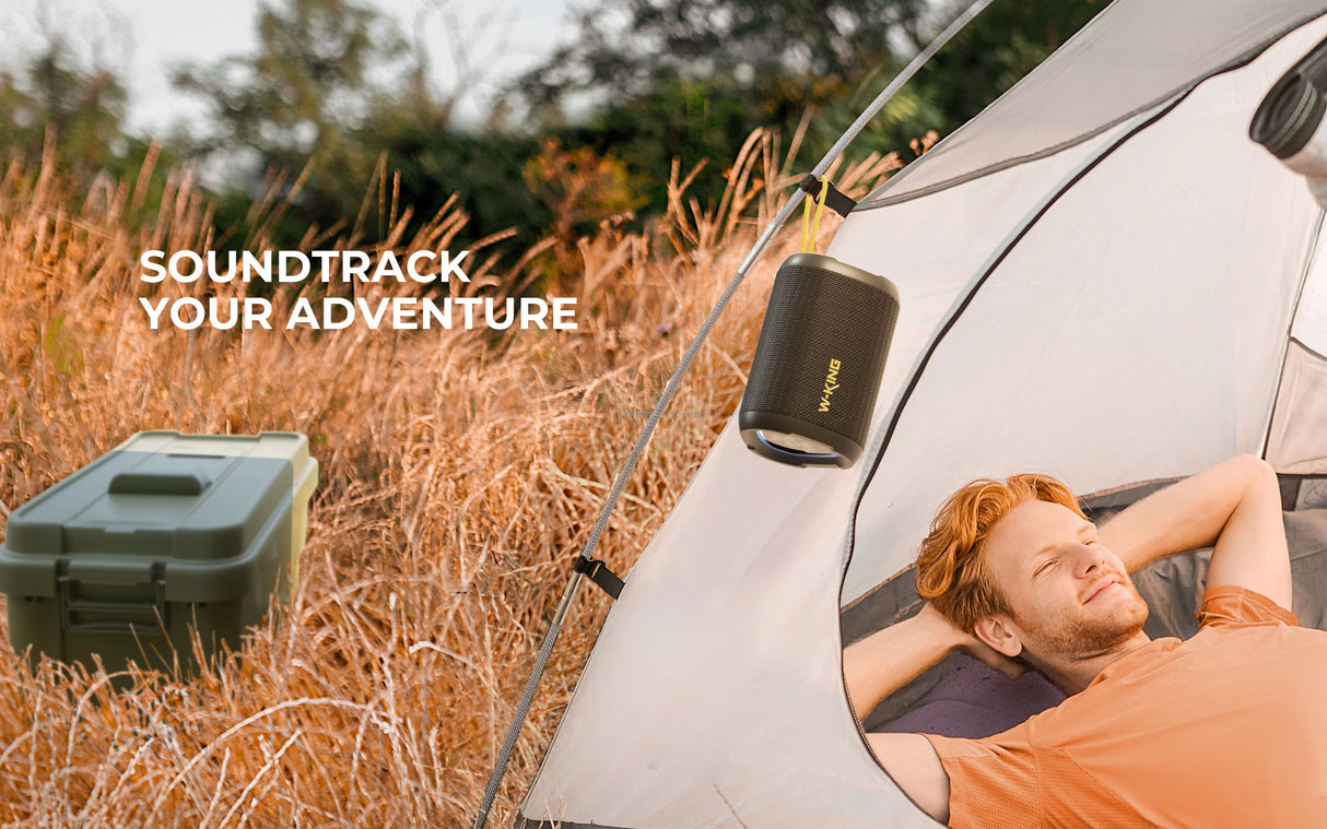 Altavoz Bluetooth con pantalla LED, graves potentes y 15 W de potencia, resistente al agua IPX7 para fiestas al aire libre.