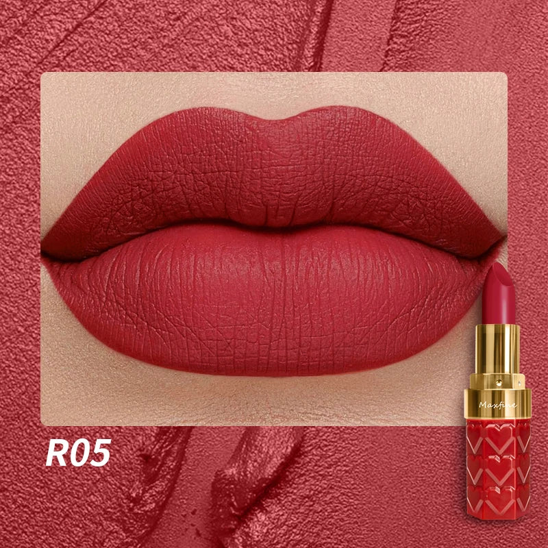Matte Lipstick, 18-Color, Long-Lasting, Non-Stick Cup, Fade-Resistant, Velvety Texture, Luxurious Hydrating Lip Makeup For All-D