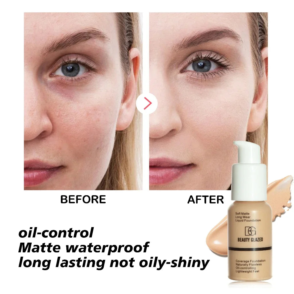 Base de maquillaje líquida BEAUTY GLAZED, textura sedosa, cobertura total, control de grasa ligero, larga duración, base natural impecable.
