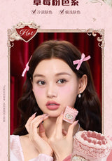 Crema labial Flower Knows Strawberry Cupid Cake, barra de labios hidratante mate, maquillaje de labios suave y sedoso, cosméticos profesionales.