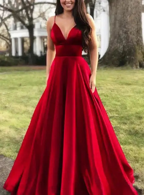 Vestido de plumas de ángel blanco, diseño de lujo, para mujer, con hombros descubiertos, elegante, largo, para Halloween, Navidad, fiesta, noche, boda.