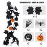 Décorations de fête d'Halloween : vignes de citrouilles, feuilles d'érable et araignées. Couronne gothique pour une ambiance de vacances effrayante. Décorations de fête d'Halloween.