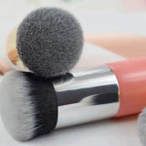 Brush large small fat pier foundation make-up brush BB cream mushroom brush no powder no Mark foundation make-up brush