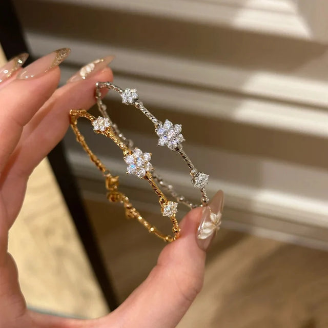 French Style Light Luxury Exquisite Bracelet Chic Elastic Flower Bracelet Sparkling Zircon Snowflake Ring 925 Silver Jewelry Set - Lootquake