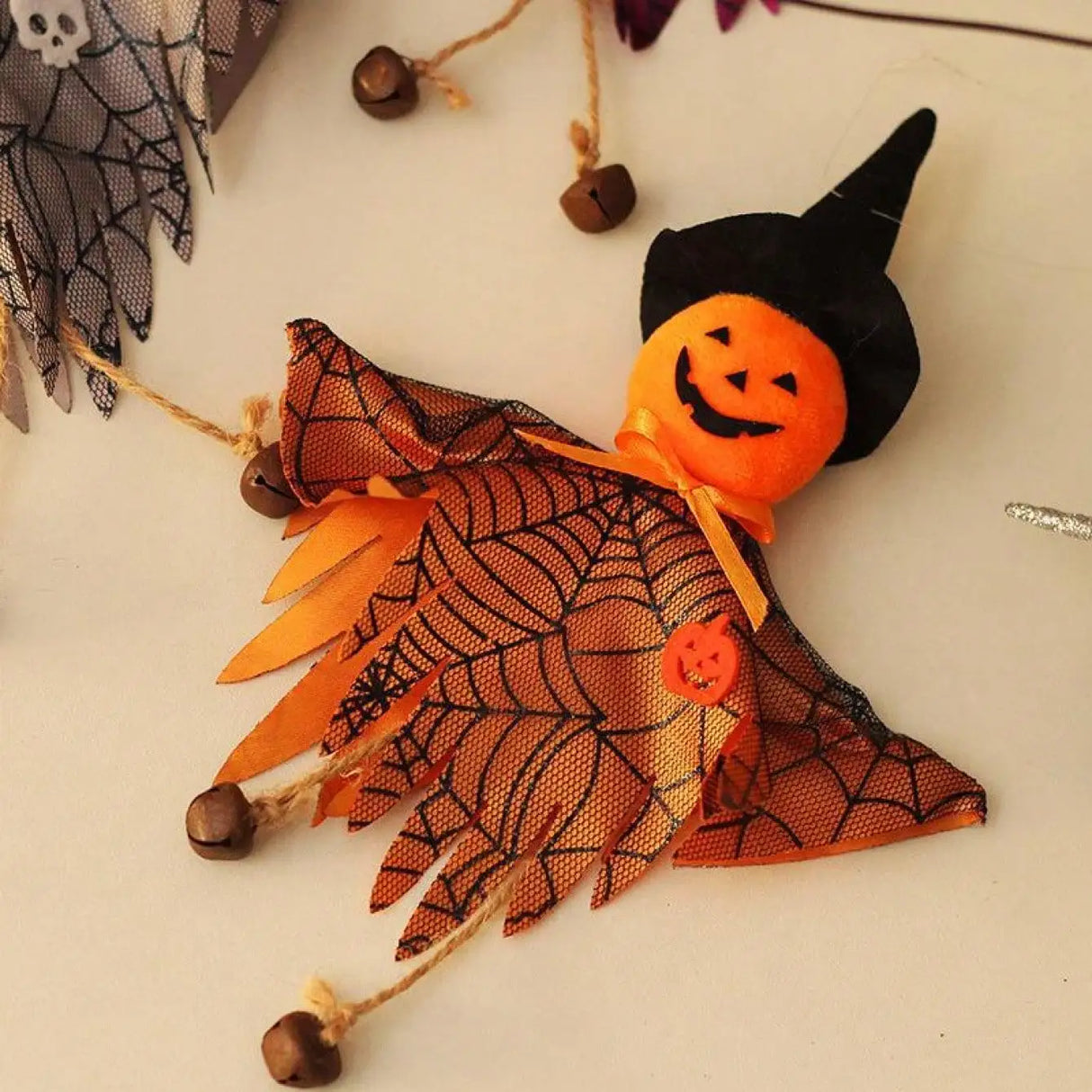 Halloween Figurine Pendant Home Garden Yard Hanging Pendant for Halloween Party Decoration Room Decoration Day of the Dead Decor