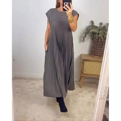 Women's Elegant And Fashionable Round Neck Sleeveless Pleated Long Dress In Solid Color Beige With Pockets, Oversized Long Skirt - Lootquake