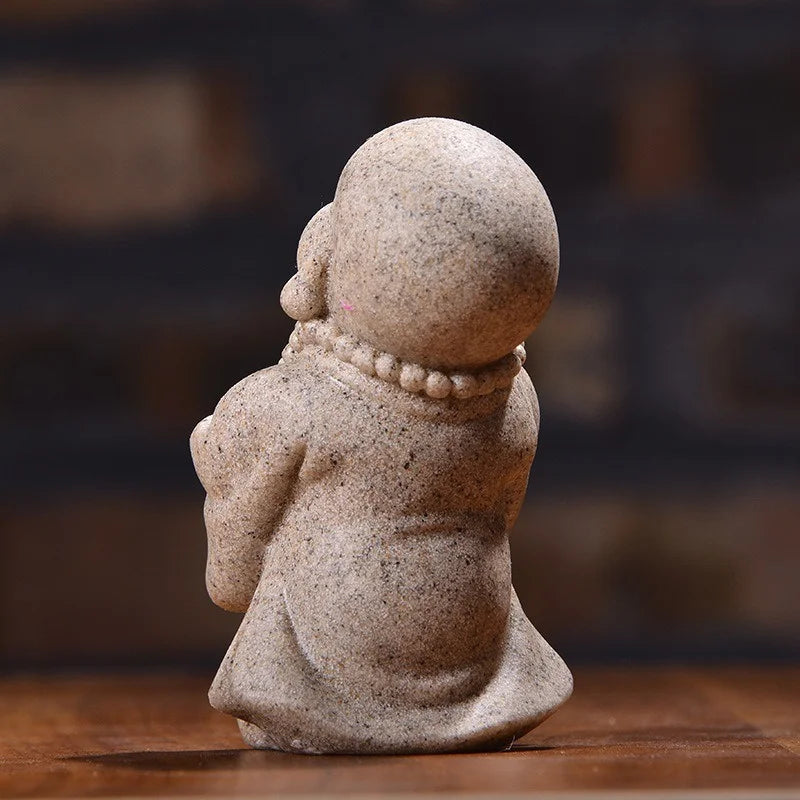 Smile Baby Monk Statue Buddha Sculpture Meditation Sitting Buddha Thailand Fengshui Buddha Figurines for Decor Nature Sandstone