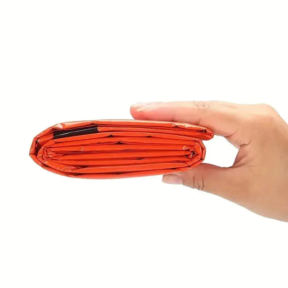 Emergency Sleeping Bag Ultra Waterproof Mylar Thermal Blankets Lightweight Survival Sleeping Bag Keep Warm for Camping Hiking - Lootquake