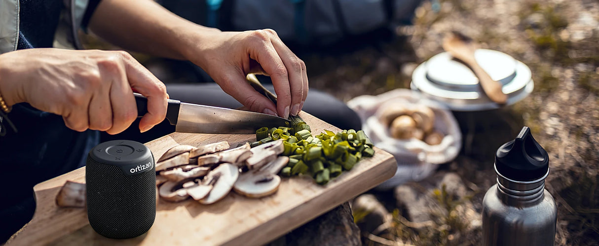 Altavoces Bluetooth, Altavoces Portátiles de 15 W Bluetooth Inalámbricos V5.3 con Sonido Estéreo, Extra Bass Activo, Resistente al Agua IPX7