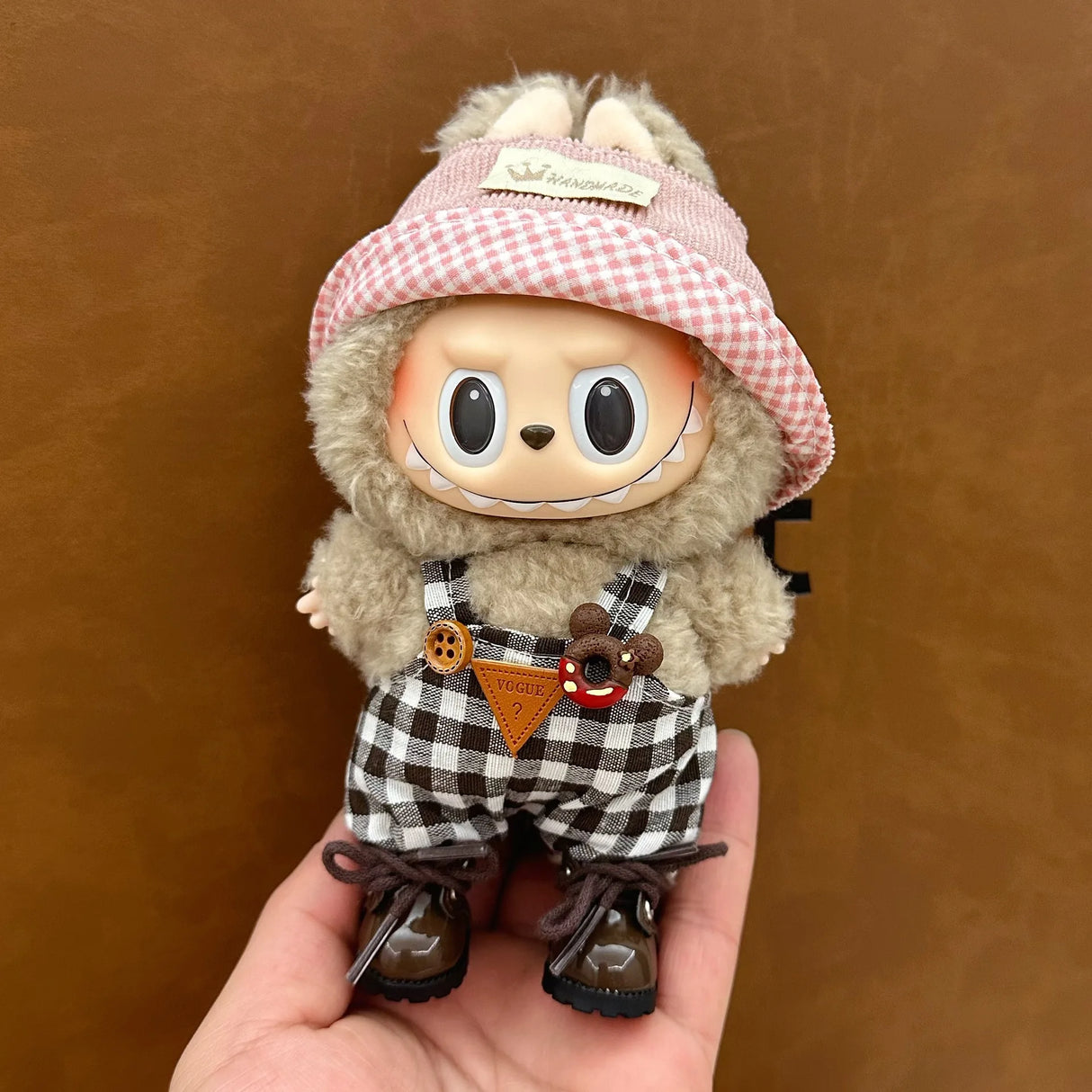 Ropa de bebé Labubu de 17 cm, conjunto de falda y caja ciega para muñecas Labubu, bonito juguete para vestir, regalo para festivales, regalo de cumpleaños, bonito regalo para fiestas.