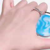 Conceal pores, soft-focus effect. Translucent powder compact, powder-free formula, instant oil control, long-lasting makeup. Nat