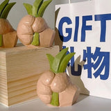 Home Decor Funny Grass Hand Statue Exquisite Artistic Holding Grass Sculpture Resin Hand Table Decor Unique Gift