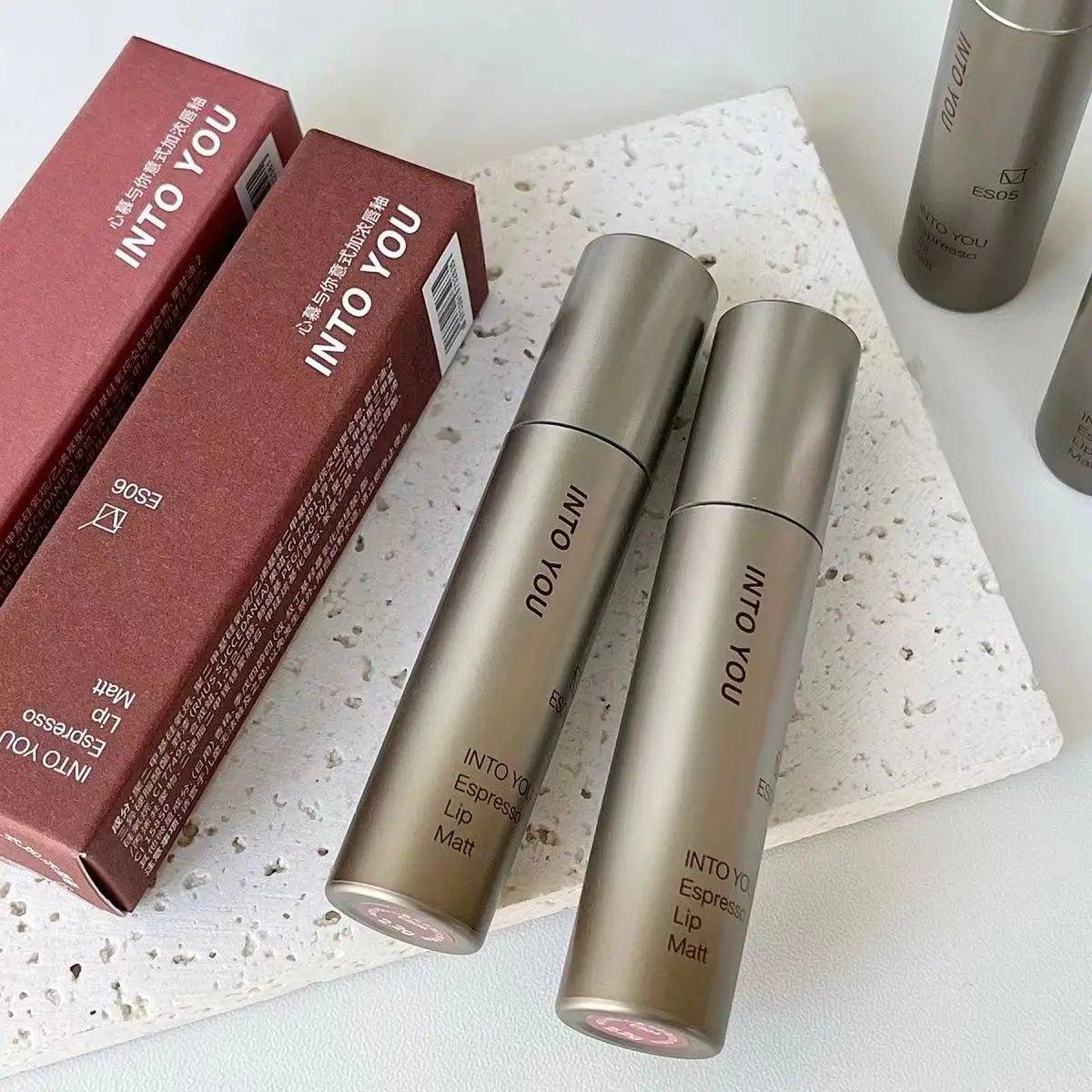 Rouge à lèvres mat INTOYOU, argile à lèvres longue tenue, brillant à lèvres velours waterproof, non fondant, non collant, maquillage expresso pour les lèvres