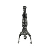 Escultura de resina de atleta moderna y sencilla para Navidad de 2024, escultura creativa de hombre escalador, escultura de pared acabada a mano para arte mural.