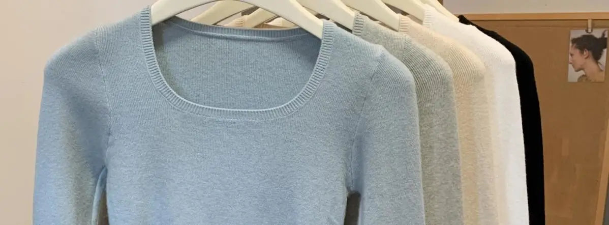 Suéteres de manga larga para mujer, camisetas ajustadas de cuello cuadrado, tops de cuello bajo de alta gama para otoño e invierno, 2025