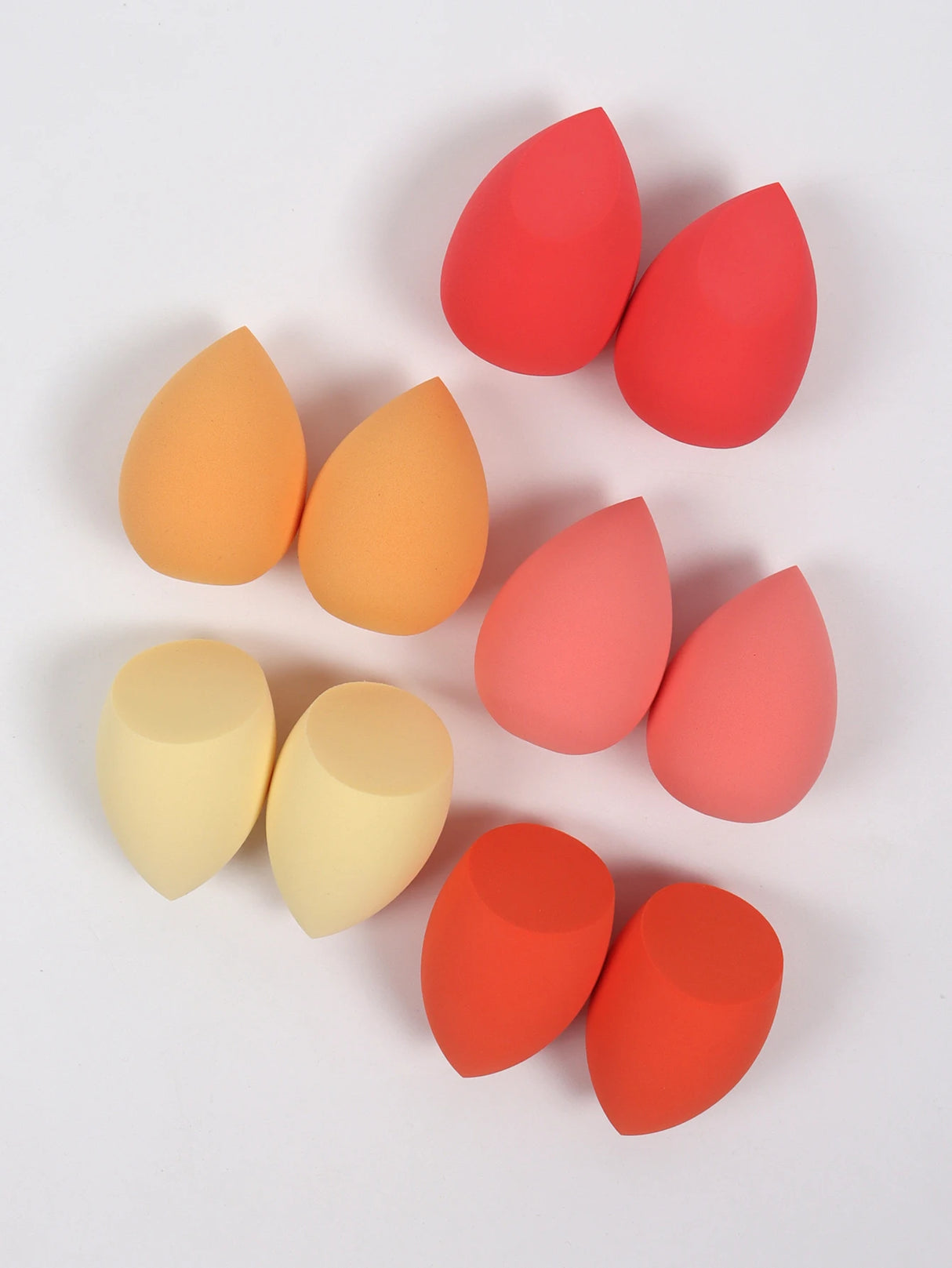 30 Beauty Eggs (Esponjas de Maquillaje) Esponja de Belleza Mixta para Base de Maquillaje, Líquida, en Crema y en Polvo Sin Impurezas, Multicolor C