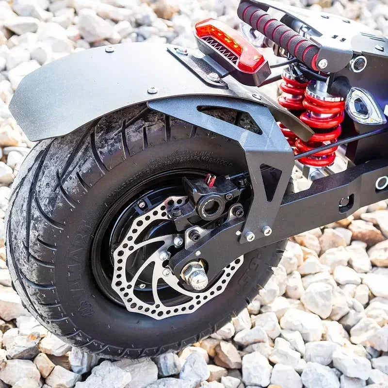 2024 new 10000W 72v 40ah electric scooter 13-inch tires maximum speed 130km/h cruising range 120km LCD screen foldable scooter