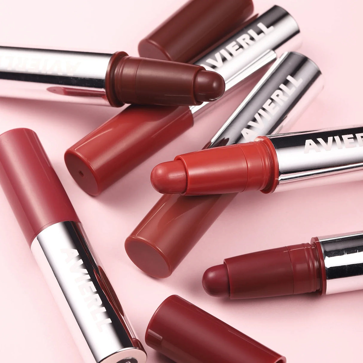 Smooth Matte Lipstick - Long-Lasting, Moisturizing, and Easy to Apply Lip Glaze with Rotating Pen Design - Perfect for Everyday