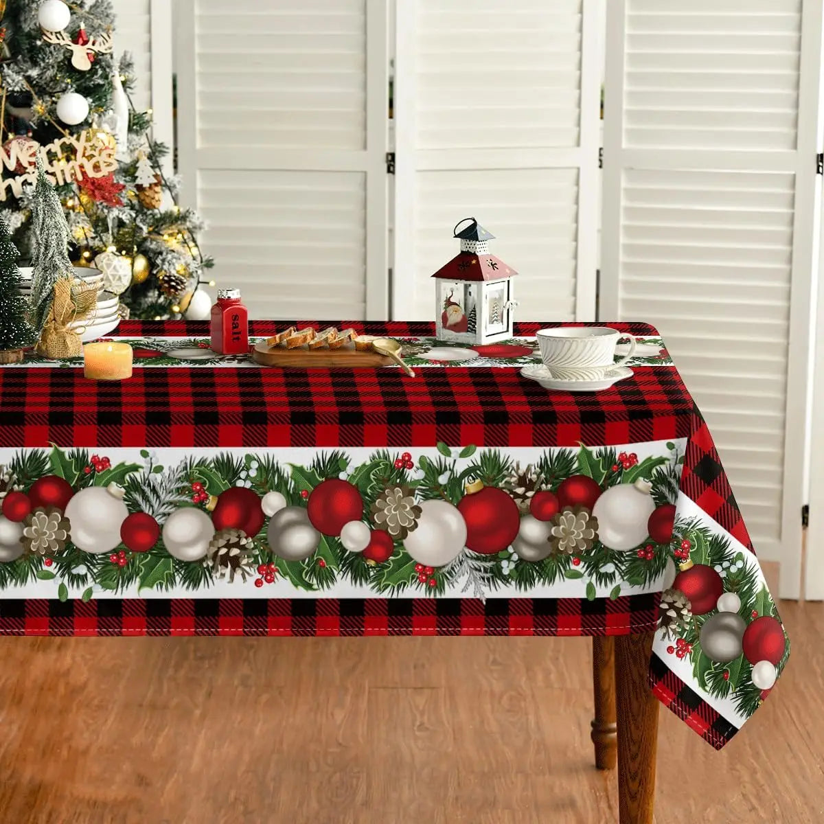 Décorations de boules de Noël, nappe rectangulaire à carreaux de buffle rouge, décoration de salle à manger, nappe réutilisable, décorations de fête de Noël