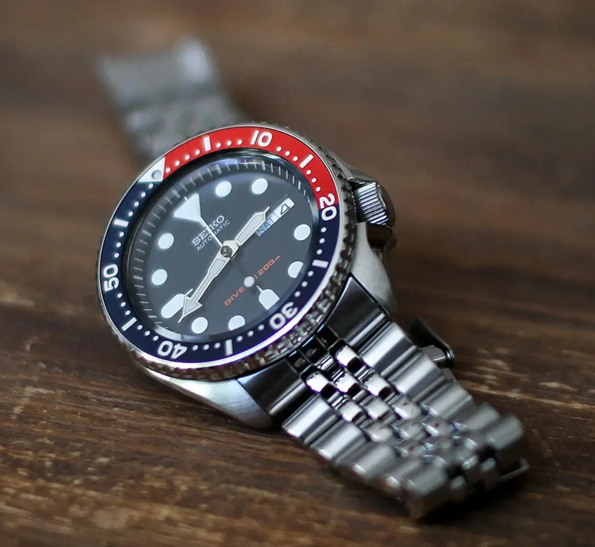 SEIKO Men's Sports Quartz Waterproof Watch, Multifunctional Dial Luminous Hands and Markers, Stainless Steel or Rubber Strap. - Lootquake