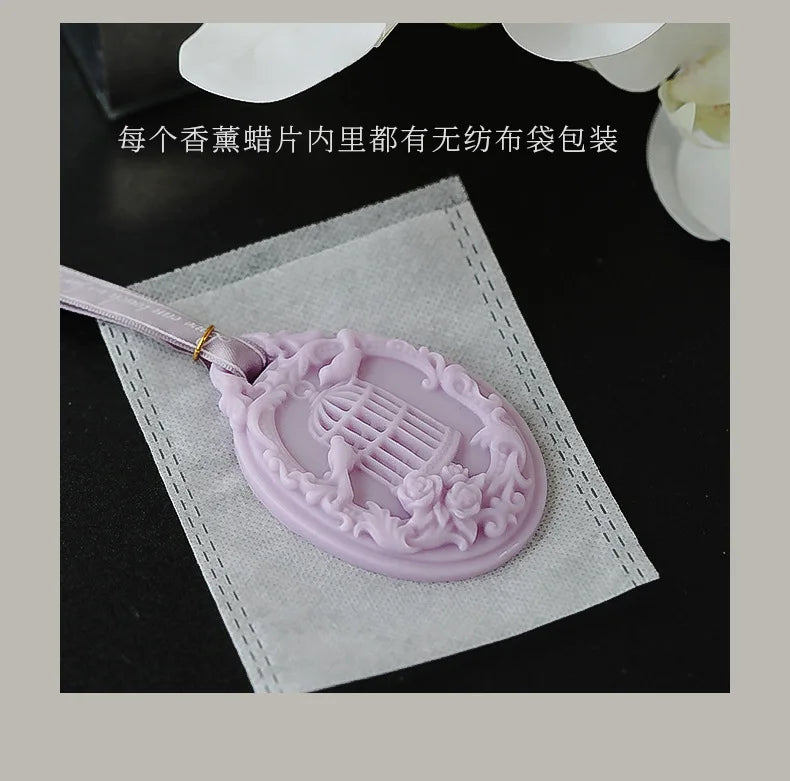 Birdcage Aromatherapy Candle Wax Tablets Wardrobe Deodorant Car Pendant Solid Balm Aromatic Air Freshener Long Lasting Fragrance