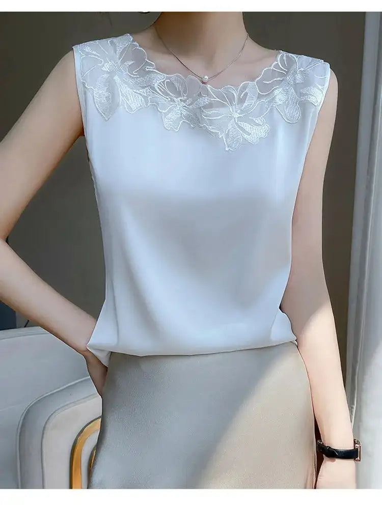 Nueva ropa de mujer, chaleco, camiseta sin mangas, traje de mujer, forro de encaje, verano 2024, nuevo top sin mangas de satén de seda, chalecos con tirantes