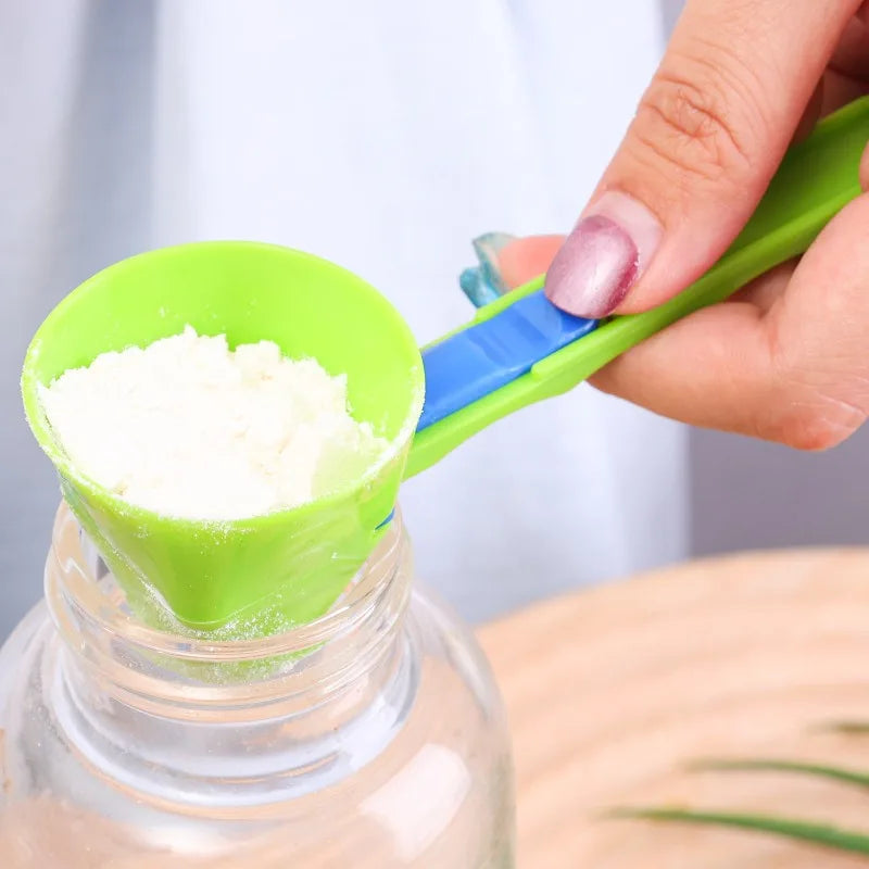 Embudo creativo con cuchara deslizante para preparar proteína en polvo, café, bebidas deportivas y aparatos portátiles de cocina para el hogar.