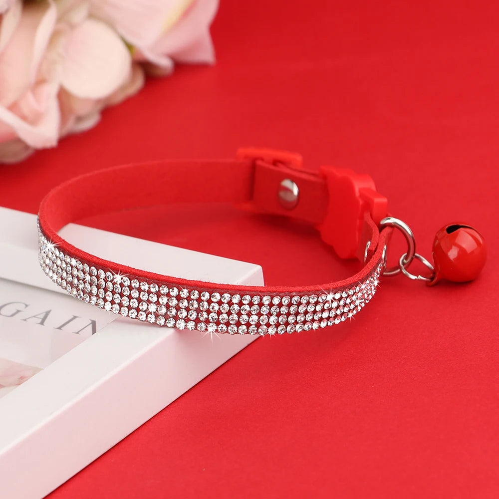 Soft Suede Leather Cat Collar Bling Rhinestone Cats Collars with Bell Safety Breakaway Pet Puppy Necklace Adjustable XS S Pink