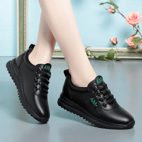 Little White Shoes Women's 2024 New Sports Casual Soft Single Shoes Spring Autumn Designer Sneakers    Middle-aged And Elderly - Lootquake