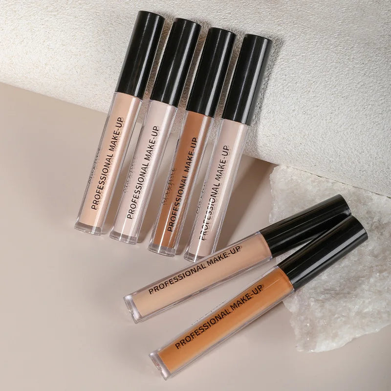 Fond de teint liquide anti-cernes pour une hydratation longue durée et un maquillage délicat et difficile à démaquiller